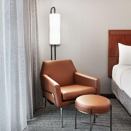 Courtyard By Marriott Memphis Airport Hotel Екстериор снимка